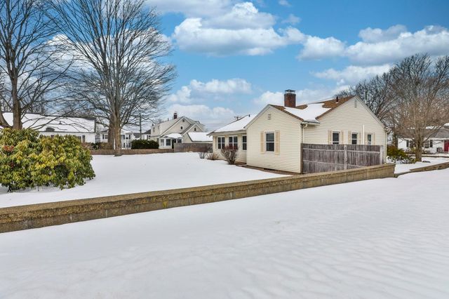 305 Blodget Street, Manchester, NH 03104