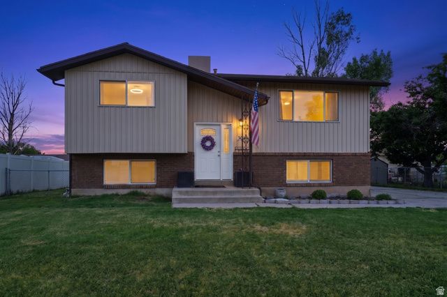 5079 S 2825 W, Roy, UT 84067