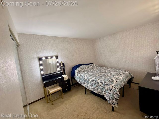 5112 Rock Run Street, West Bloomfield Charter Township, MI 48322