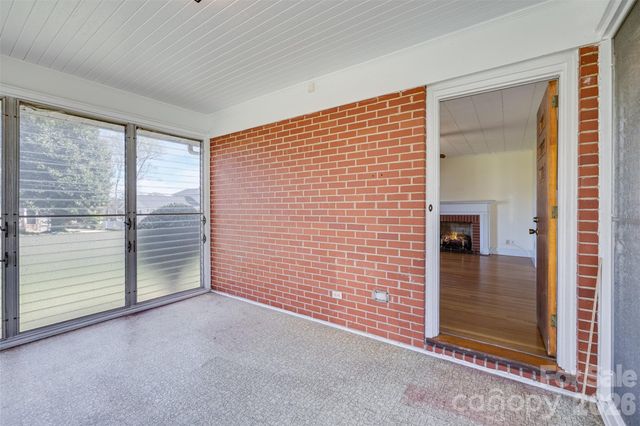 116 Crest Street, Mount Holly, NC 28120