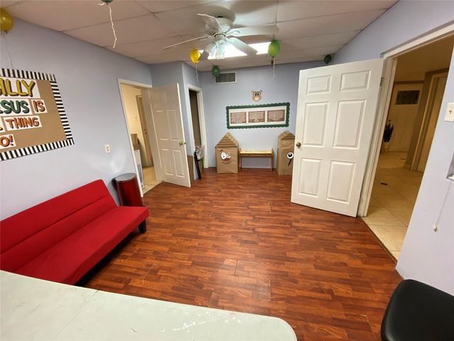 1102 75th Street, Houston, TX 77011