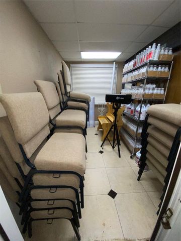 1102 75th Street, Houston, TX 77011