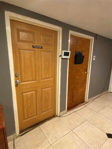 1102 75th Street, Houston, TX 77011