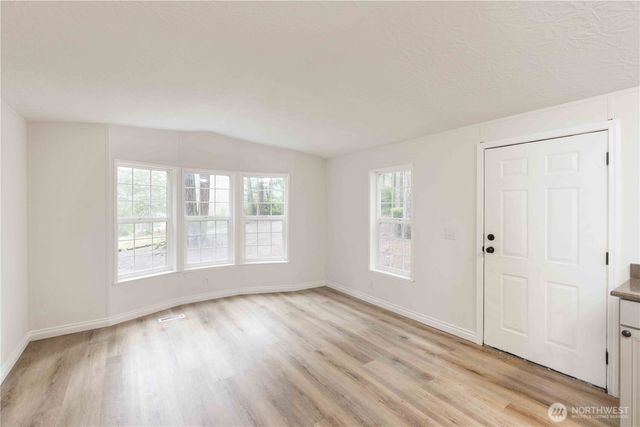 100 E Kilmarnock, Shelton, WA 98584