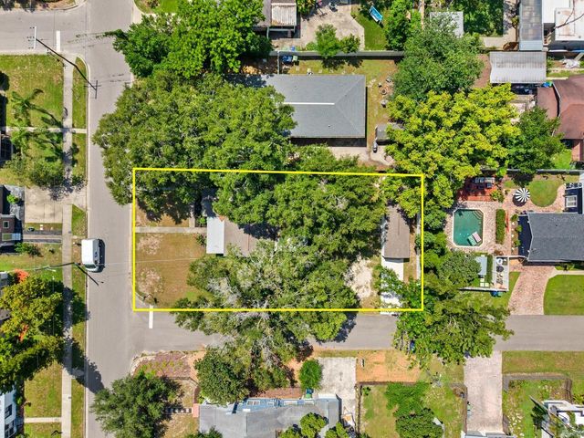 1230 E HENRY AVENUE, Tampa, FL 33604