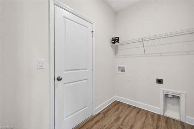 304 NW 21st TER, Cape Coral, FL 33993