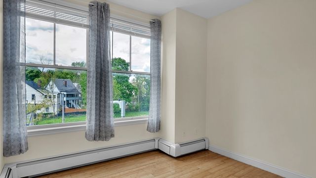 352 Blue Hill Ave 8, Boston, MA 02212