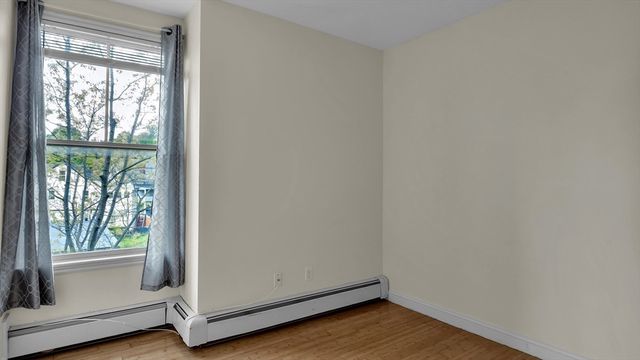 352 Blue Hill Ave 8, Boston, MA 02212
