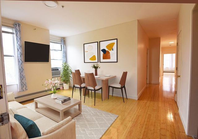 352 Blue Hill Ave 8, Boston, MA 02212