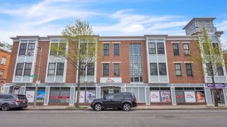 352 Blue Hill Ave 8, Boston, MA 02212