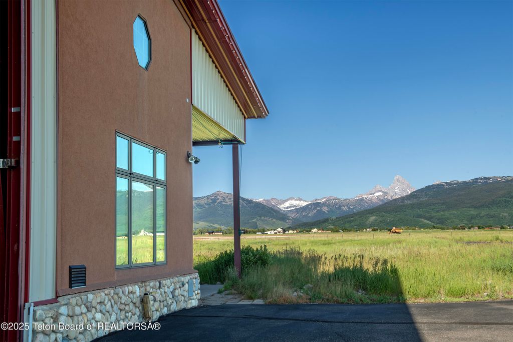 1779 FALCON Lane, Driggs, ID 83422 photo 4