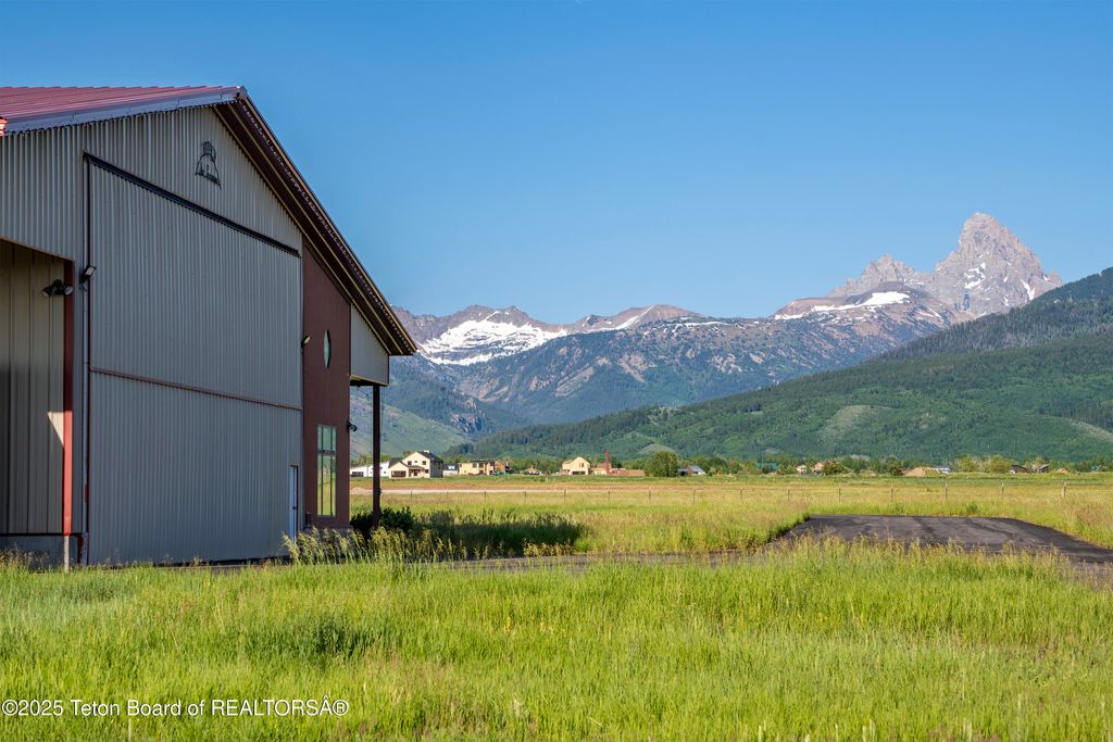 1779 FALCON Lane, Driggs, ID 83422 photo 5