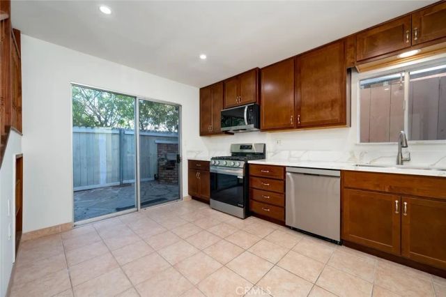 358 Bluebird Canyon Drive, Laguna Beach, CA 92651