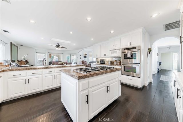 20491 Carancho Rd, Temecula, CA 92590