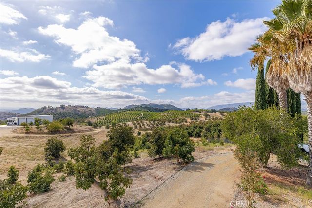 20491 Carancho Rd, Temecula, CA 92590