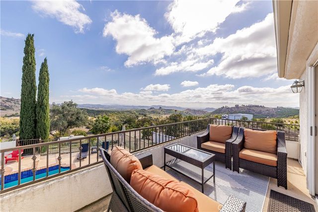 20491 Carancho Rd, Temecula, CA 92590