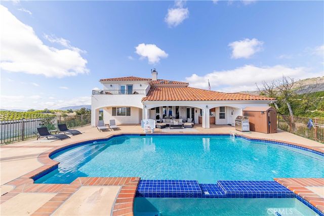 20491 Carancho Rd, Temecula, CA 92590