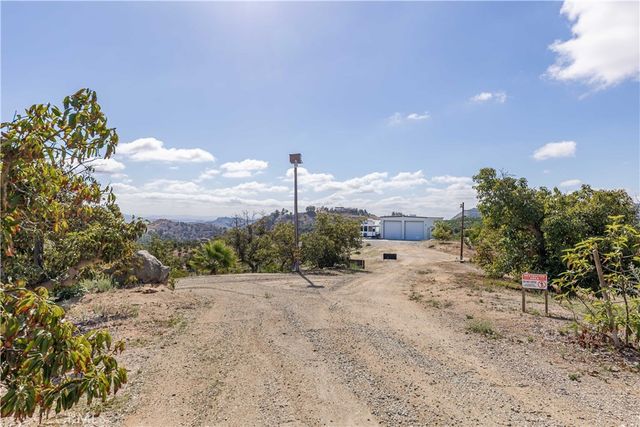 20491 Carancho Rd, Temecula, CA 92590