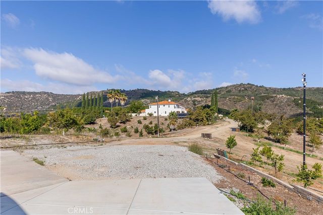 20491 Carancho Rd, Temecula, CA 92590