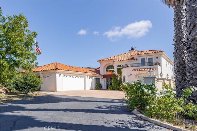 20491 Carancho Rd, Temecula, CA 92590