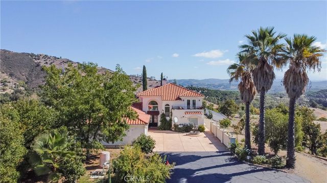 20491 Carancho Rd, Temecula, CA 92590