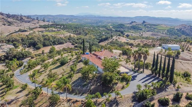 20491 Carancho Rd, Temecula, CA 92590