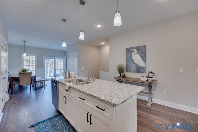 6408 Sanford Springs Cv, Midlothian, VA 23112