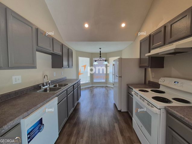 6215 Klondike River Road, Lithonia, GA 30038