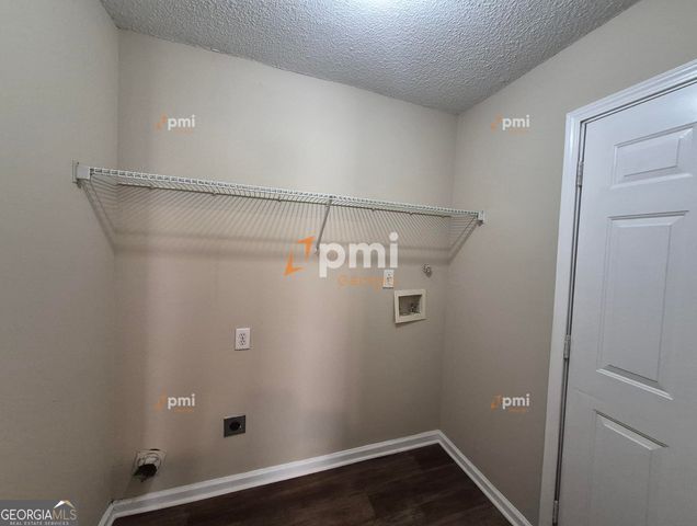 6215 Klondike River Road, Lithonia, GA 30038