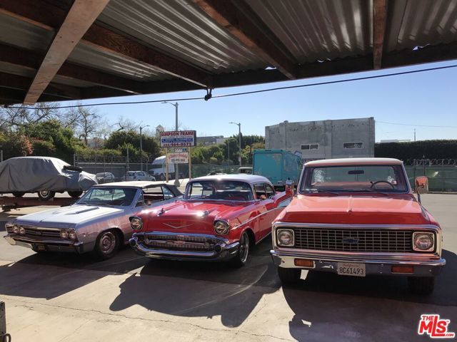 959 N Gower Street, Los Angeles, CA 90038