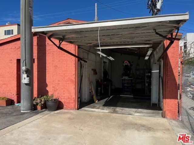 959 N Gower Street, Los Angeles, CA 90038