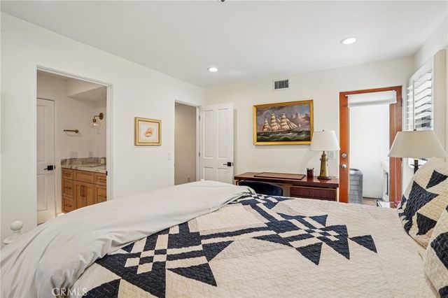 710 Manhattan Beach Boulevard, Manhattan Beach, CA 90266