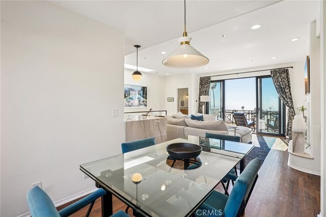 710 Manhattan Beach Boulevard, Manhattan Beach, CA 90266
