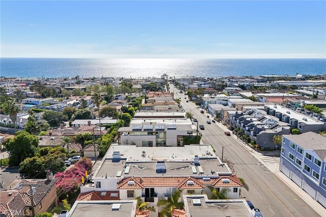 710 Manhattan Beach Boulevard, Manhattan Beach, CA 90266