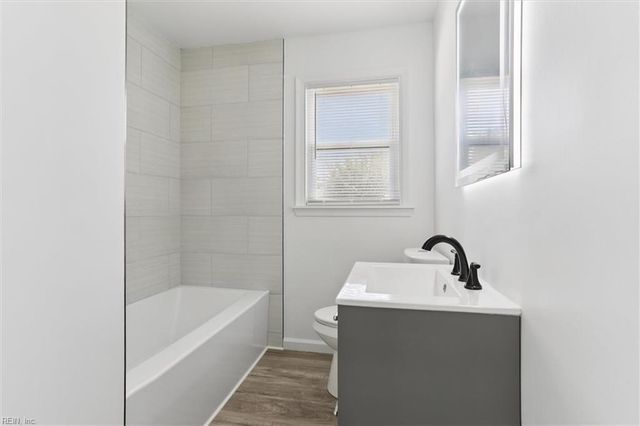 88 Wheatland DR, Hampton, VA 23666