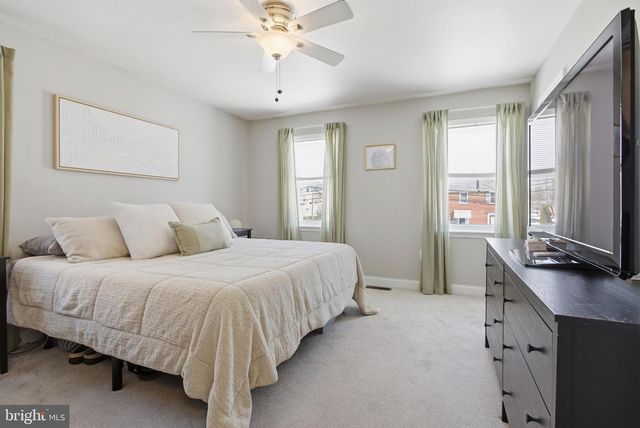 201 W SYLVAN AVE, Morton, PA 19070