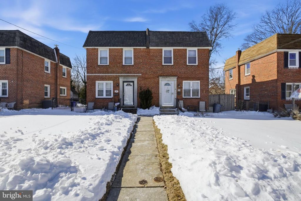 201 W SYLVAN AVE, Morton, PA 19070