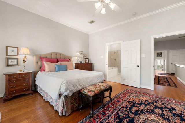 416 Mcgowen Street, Houston, TX 77006