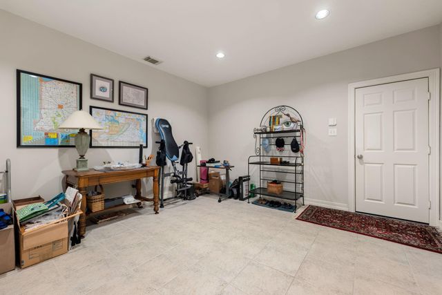 416 Mcgowen Street, Houston, TX 77006