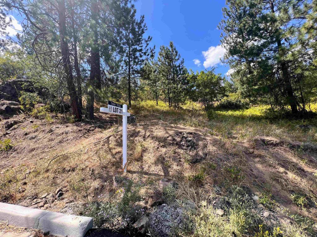 8XXX N Jefferson Dr, Spokane, WA 99208
