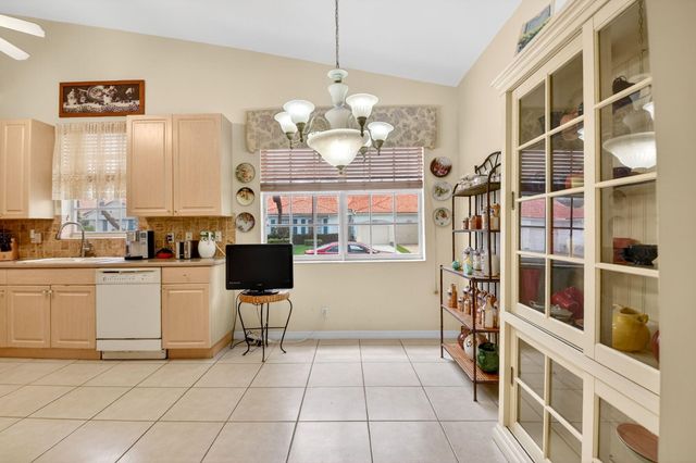 6276 Heliconia Road, Delray Beach, FL 33484