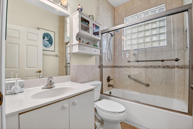 6276 Heliconia Road, Delray Beach, FL 33484