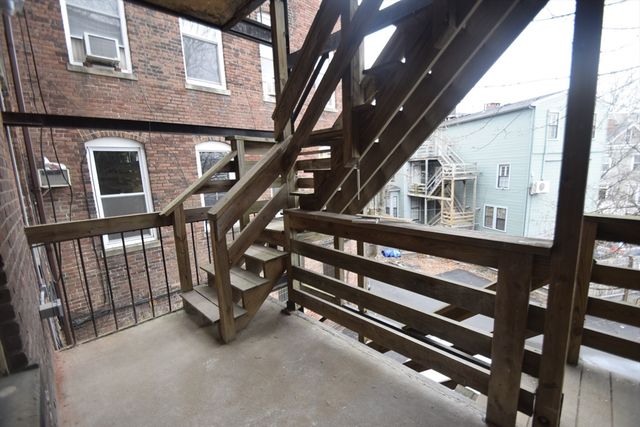 31 Harvard St. 2, Brookline, MA 02445