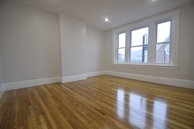 31 Harvard St. 2, Brookline, MA 02445