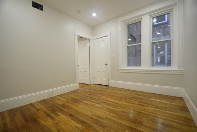 31 Harvard St. 2, Brookline, MA 02445