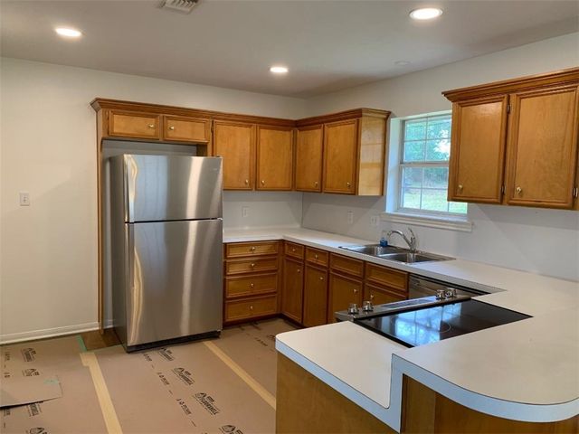 300 Baber Street, Brenham, TX 77833