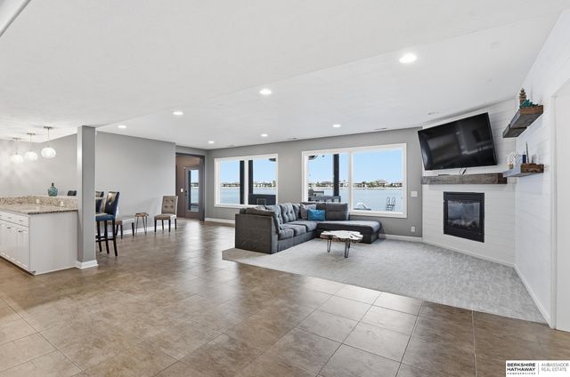 3905 N 269TH Circle, Valley, NE 68064