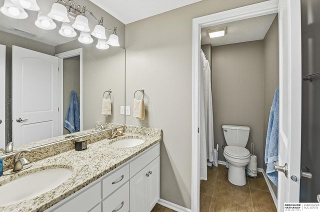 3905 N 269TH Circle, Valley, NE 68064