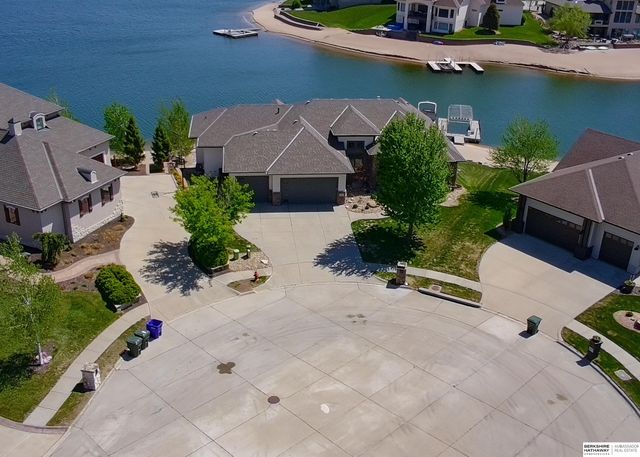 3905 N 269TH Circle, Valley, NE 68064