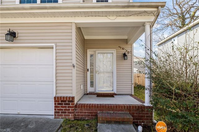 1024 Middle ST, Chesapeake, VA 23324